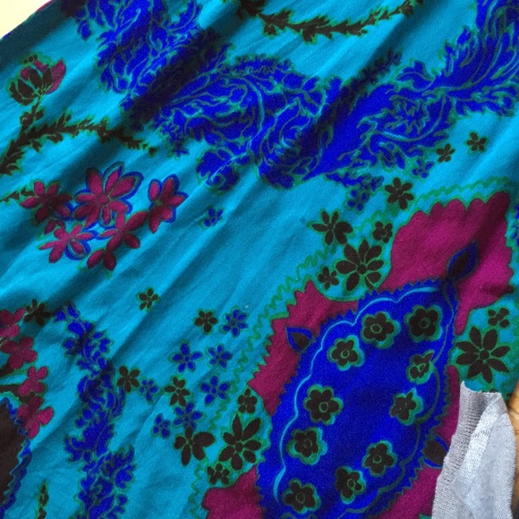 Made in Hawaii turquoise empire waist/zipper back - Picture 5 of 8